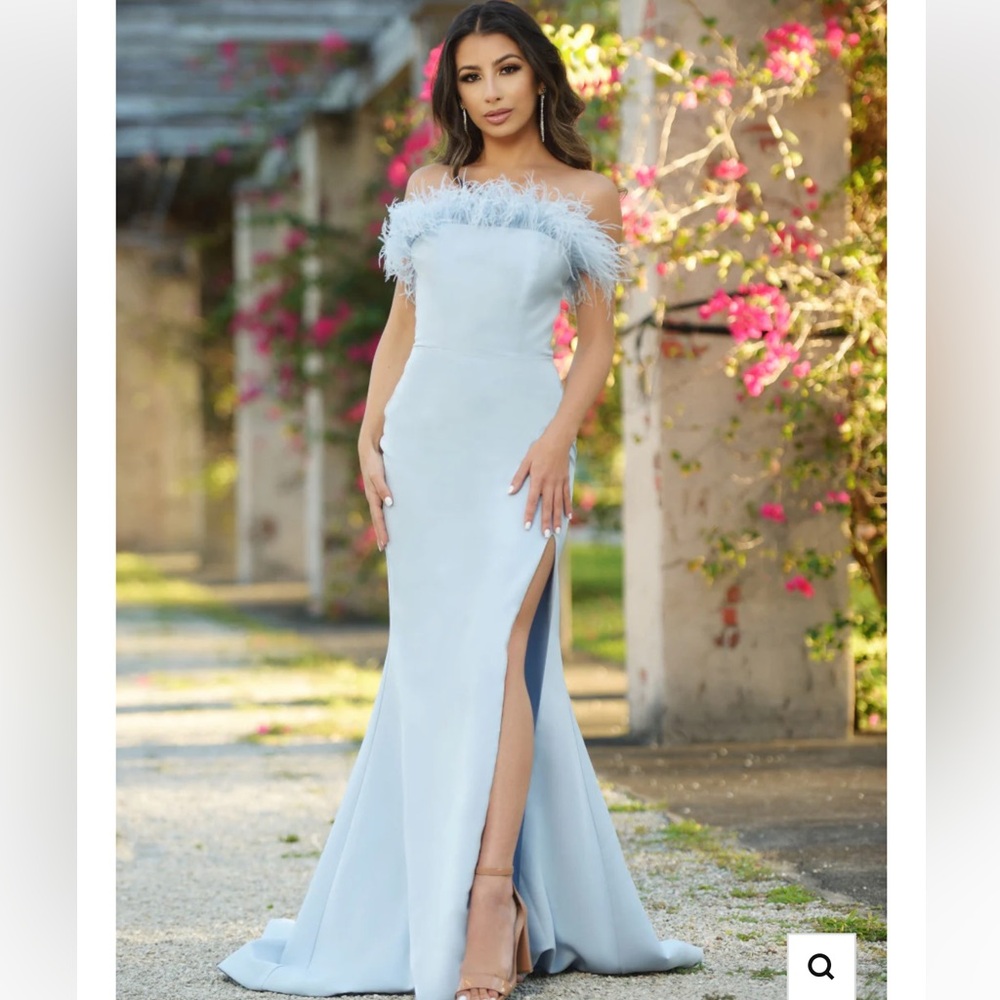 Elegant Off-Shoulder Light Blue Dress